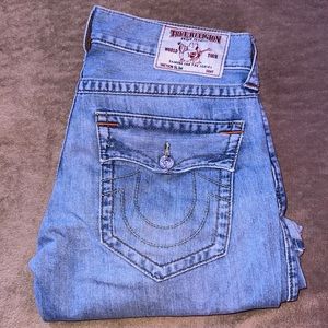 Men’s pair of Slim True Religion Jeans. Size 32!